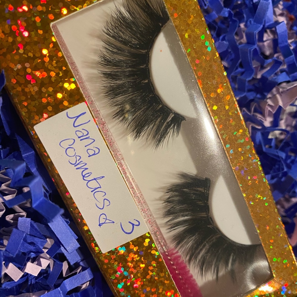 Lashes